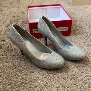 Silver blingy heels